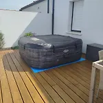 Charmante Maison Happyweek Jean De Monts, 8 Pers à 2km De La Mer, Avec Piscine Et Jacuzzi Casa vacanze